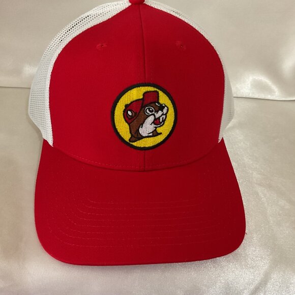 Buc-Ees Red & White Mesh Trucker Hat With Embroidered Beaver Logo Adjustable Sna - Picture 1 of 5